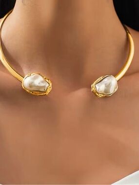 Gold Pearl Open Collar Necklace - Women Jewelry